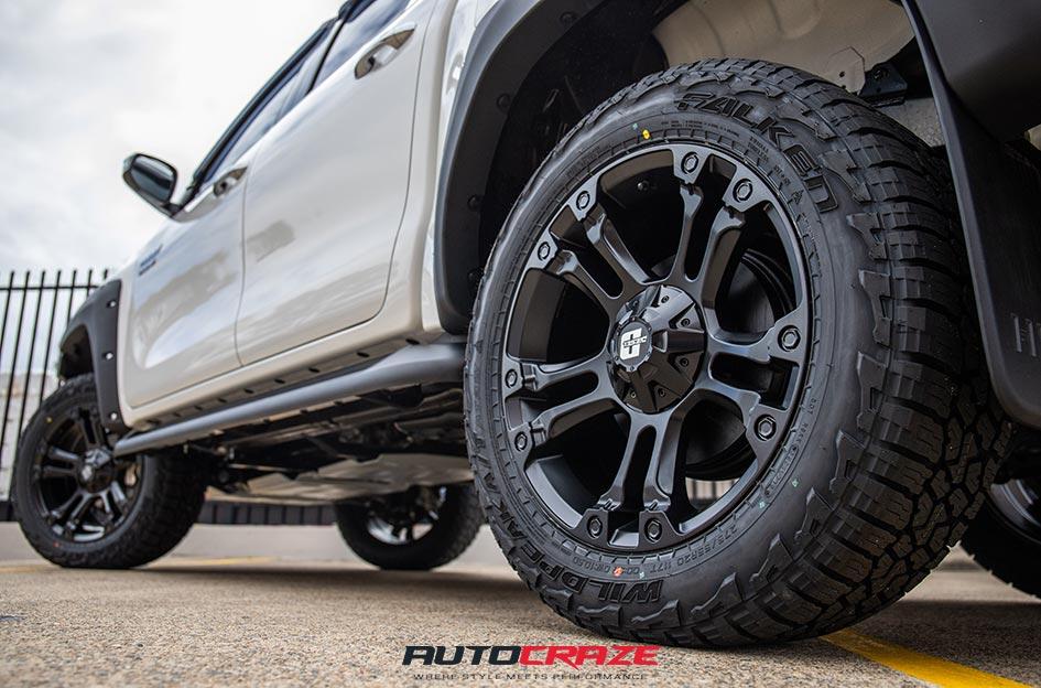 TOYOTA HILUX N80 4WD BROOKLYN MATTE BLACK